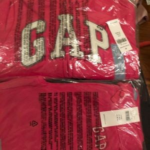 Gap set for girls